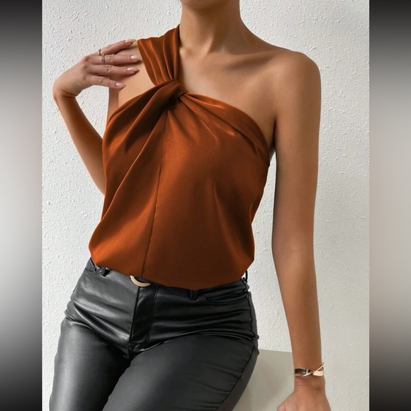 Luxe one shoulder twist front satin blouse - Picture 9 of 15